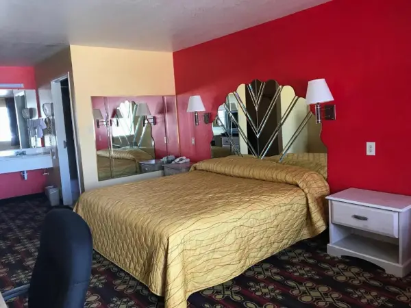 Heights Inn Main image